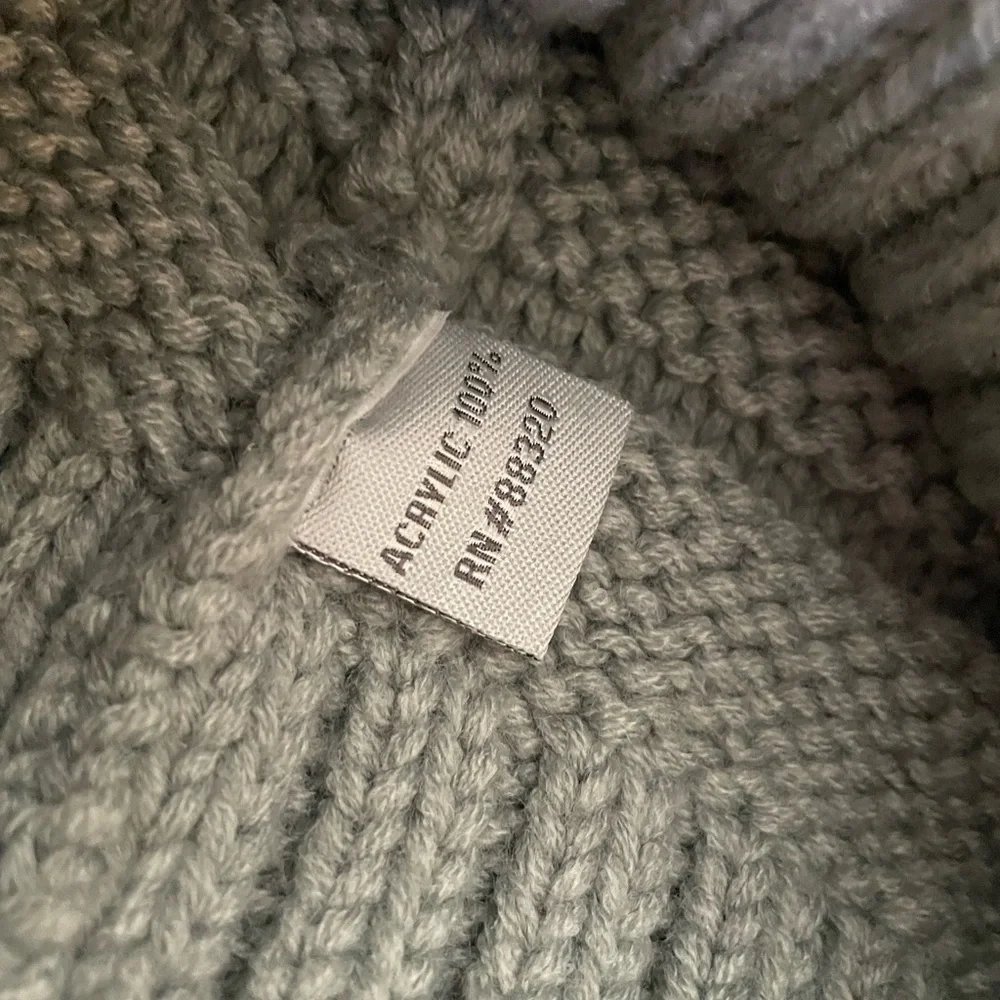 CC Grey Knit Beanie with Pom Pom Soft,warmth NWT new!